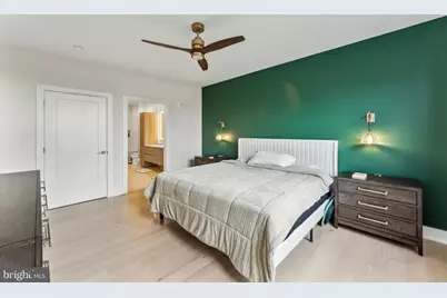 701 Swann Avenue #402, Alexandria, VA 22301 - Photo 18