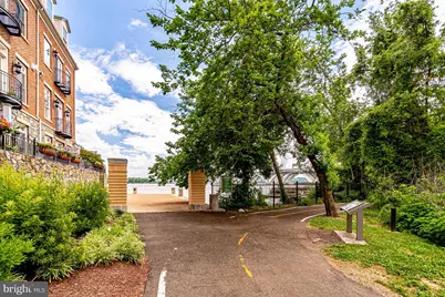 17 Alexander Street, Alexandria, VA 22314 - Photo 70