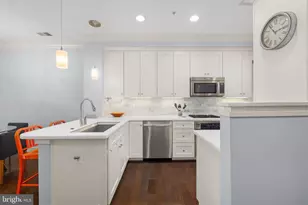 808 Montgomery St, Alexandria, VA 22314 - Photo 4