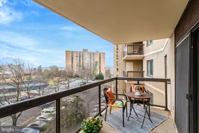 307 Yoakum Parkway #501, Alexandria, VA 22304 - Photo 14