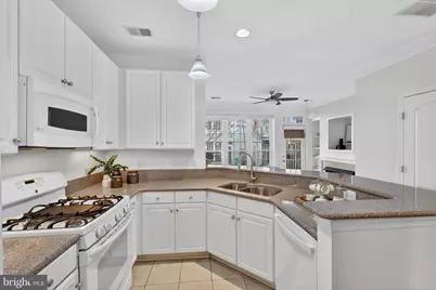 1716 Kingsgate Court, Alexandria, VA 22302 - Photo 12