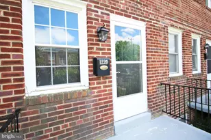 1220 Oronoco St, Alexandria, VA 22314 - Photo 2