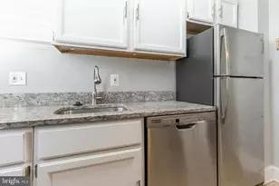 511 N Columbus St, Alexandria, VA 22314 - Photo 8