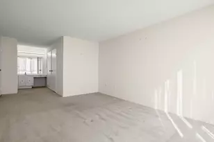 5300 Holmes Run Pkwy, Alexandria, VA 22304 - Photo 18