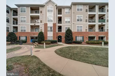 4850 Eisenhower Avenue #218, Alexandria, VA 22304 - Photo 1