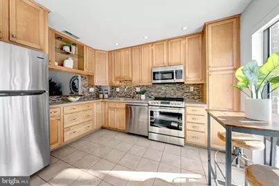 110 Roberts Lane #100, Alexandria, VA 22314 - Photo 18