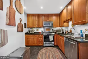 921 Oronoco St, Alexandria, VA 22314 - Photo 14