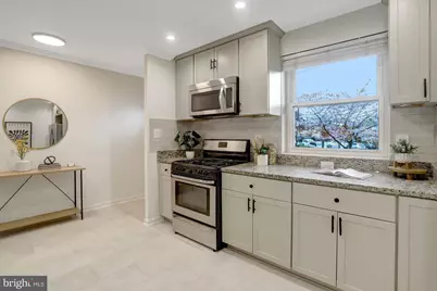 32 Ancell Street, Alexandria, VA 22305 - Photo 6