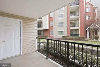 3309 Wyndham Circle #1172, Alexandria, VA 22302 - Photo 18