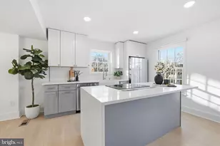 621 S St Asaph St, Alexandria, VA 22314 - Photo 8