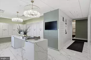 501 Slaters Ln, Alexandria, VA 22314 - Photo 34