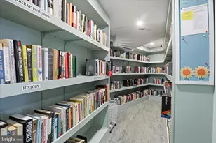 501 Slaters Ln, Alexandria, VA 22314 - Photo 48