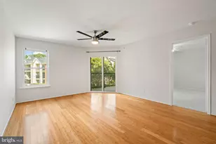 3309 Wyndham Cir, Alexandria, VA 22302 - Photo 10