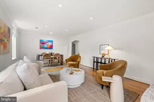 402 Commonwealth Ave, Alexandria, VA 22301 - Photo 2