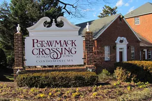 1734 W Abingdon Dr, Alexandria, VA 22314 - Photo 2