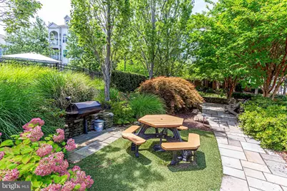 2430 Garnett Drive, Alexandria, VA 22311 - Photo 40