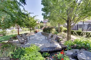 2430 Garnett Dr, Alexandria, VA 22311 - Photo 38