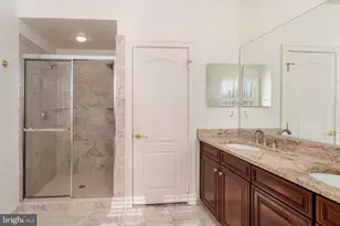 720 Carpenter Rd, Alexandria, VA 22314 - Photo 20