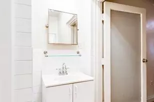 1017 Queen St, Alexandria, VA 22314 - Photo 6