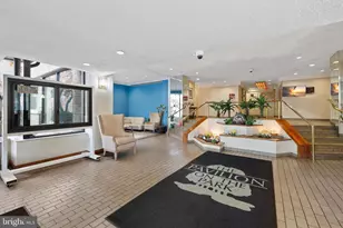 5340 Holmes Run Pkwy, Alexandria, VA 22304 - Photo 2