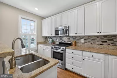 1220 Roundhouse Lane, Alexandria, VA 22314 - Photo 28