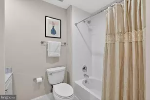 1220 Roundhouse Ln, Alexandria, VA 22314 - Photo 44