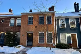 818 Wolfe St, Alexandria, VA 22314 - Photo 1