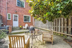 705 Avon Pl, Alexandria, VA 22314 - Photo 18