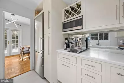3363 Martha Custis Drive, Alexandria, VA 22302 - Photo 4