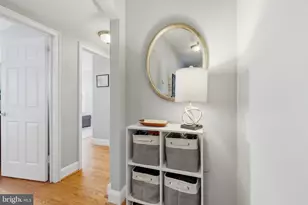 402 Commonwealth Ave, Alexandria, VA 22301 - Photo 16