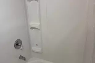 5340 Holmes Run Pkwy, Alexandria, VA 22304 - Photo 20