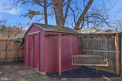 331 Laverne Avenue, Alexandria, VA 22305 - Photo 34