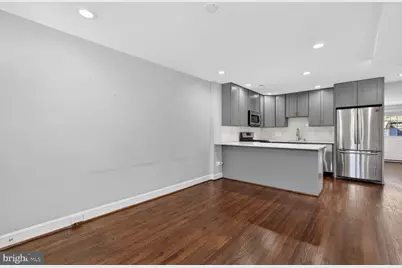 124 Baggett Place, Alexandria, VA 22314 - Photo 4