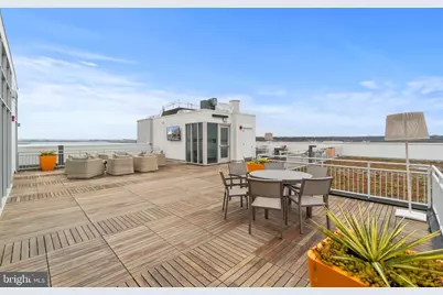 925 N Fairfax Street #708, Alexandria, VA 22314 - Photo 32