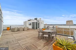 925 N Fairfax St, Alexandria, VA 22314 - Photo 32