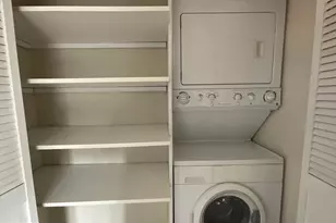 1927 N Quaker Ln, Alexandria, VA 22302 - Photo 14