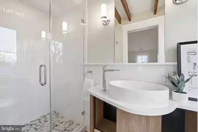 605 Hilltop Terrace, Alexandria, VA 22301 - Photo 38