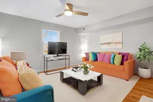 726 S Fayette St, Alexandria, VA 22314 - Photo 2