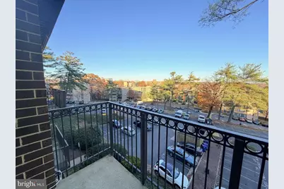 75 S Reynolds Street #418, Alexandria, VA 22304 - Photo 2