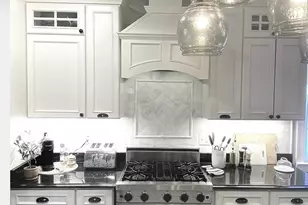 216 N Pitt St, Alexandria, VA 22314 - Photo 12