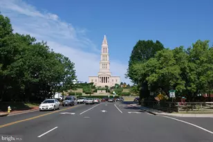 811 N Columbus St, Alexandria, VA 22314 - Photo 58