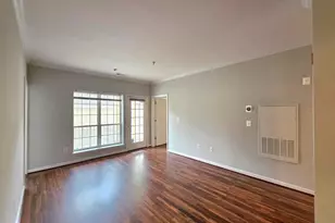 4560 Strutfield Ln, Alexandria, VA 22311 - Photo 4