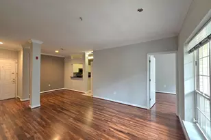 4560 Strutfield Ln, Alexandria, VA 22311 - Photo 2
