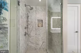 925 N Fairfax St, Alexandria, VA 22314 - Photo 8
