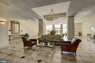 5500 Holmes Run Pkwy, Alexandria, VA 22304 - Photo 2
