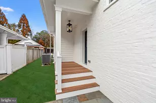 11 Cedar St, Alexandria, VA 22301 - Photo 94