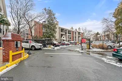 3313 Wyndham Circle #2210, Alexandria, VA 22302 - Photo 40