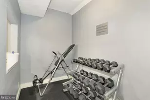 3313 Wyndham Cir, Alexandria, VA 22302 - Photo 28