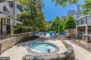 3313 Wyndham Cir, Alexandria, VA 22302 - Photo 30