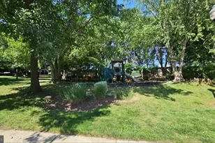 4862 Eisenhower Ave, Alexandria, VA 22304 - Photo 16